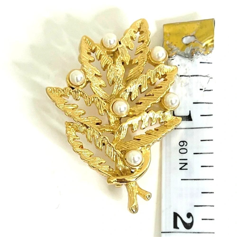 Vintage Gold Tone Leaf Brooch Faux Pearl Accents 1960s Costume Jewelry